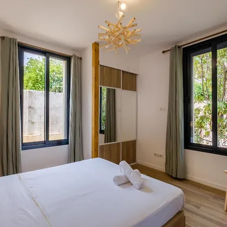 Βίλα Moderne Pour 8 Personnes - Vue Sur ! *